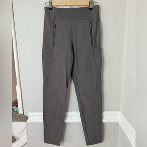 Athleta Women’s 4 Grey Headlands Hybrid Tight Pants With Zippers‎